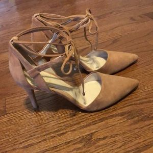 Vince Camino Bellamy heels